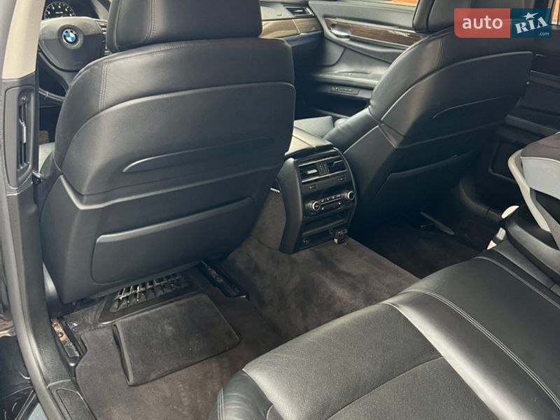 Седан BMW 7 Series 2010 в Ивано-Франковске