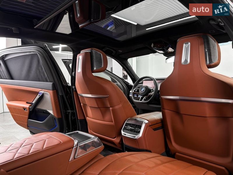 Седан BMW 7 Series 2023 в Києві фото 45 Седан BMW 7 Series 2023 в Києві