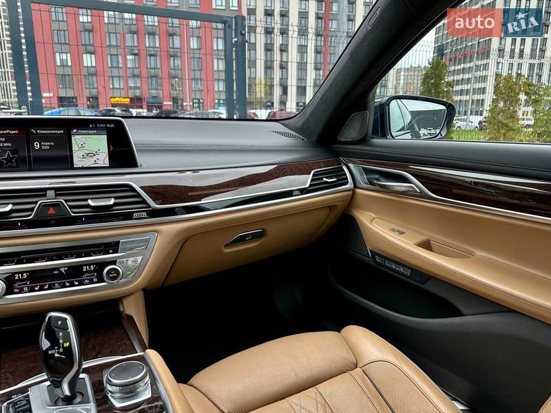 Седан BMW 7 Series 2015 в Киеве фото 49 Седан BMW 7 Series 2015 в Киеве