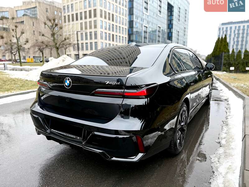 Седан BMW 7 Series 2023 в Києві