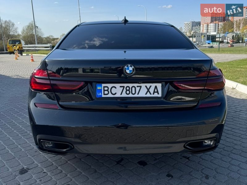 Седан BMW 7 Series 2017 в Львове