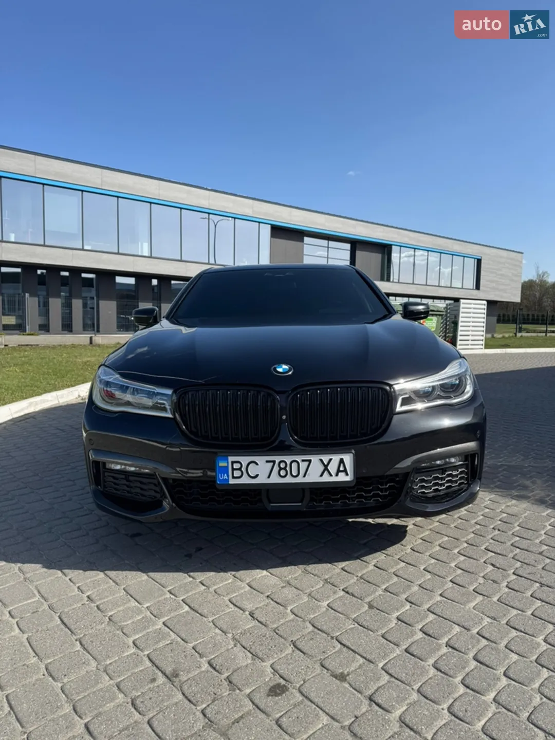 2017 BMW 7er - мініатюра 8