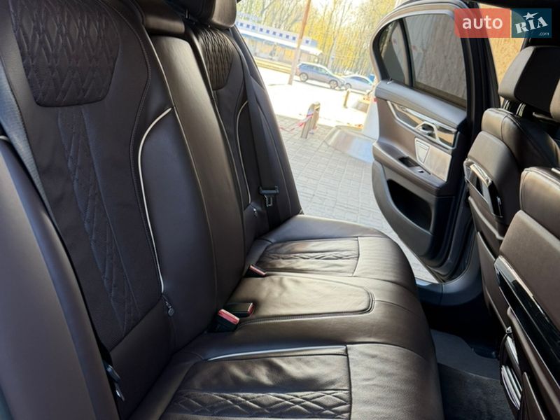 Седан BMW 7 Series 2022 в Днепре фото 38 Седан BMW 7 Series 2022 в Днепре