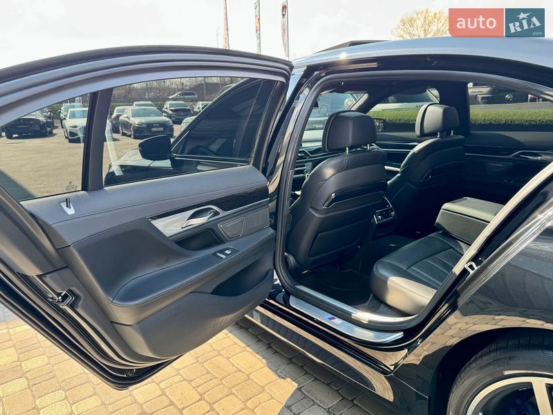 Седан BMW 7 Series 2018 в Києві