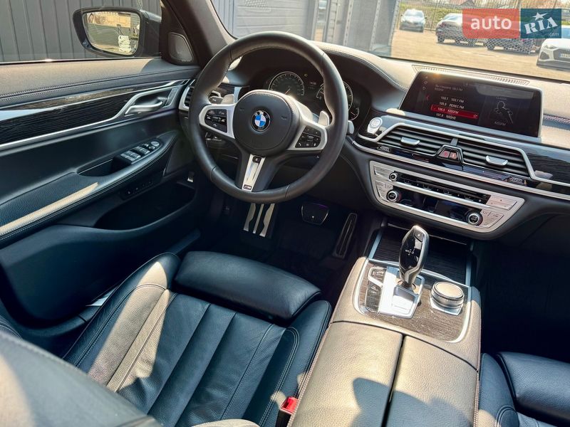 Седан BMW 7 Series 2018 в Києві