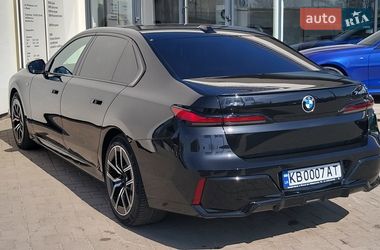 Седан BMW 7 Series 2025 в Виннице