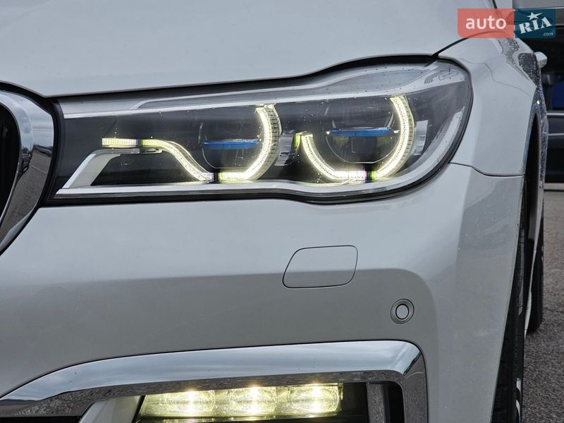 Седан BMW 7 Series 2018 в Новомосковске