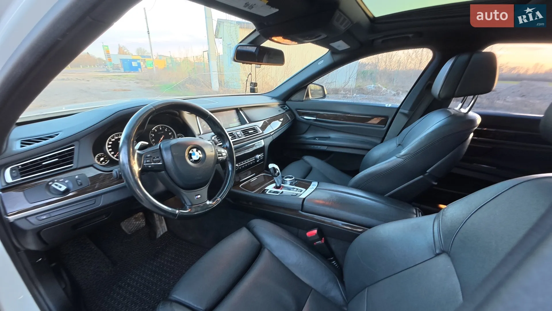 2014 BMW 7er - мініатюра 14
