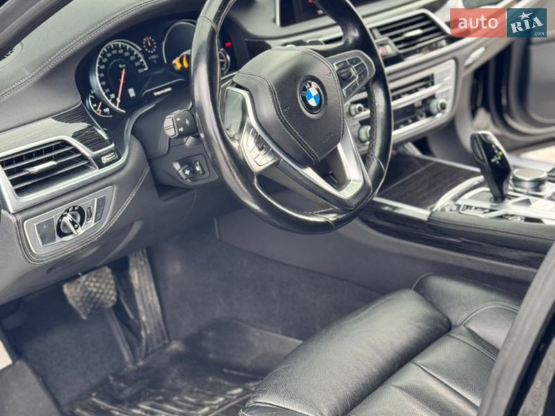 Седан BMW 7 Series 2019 в Вінниці