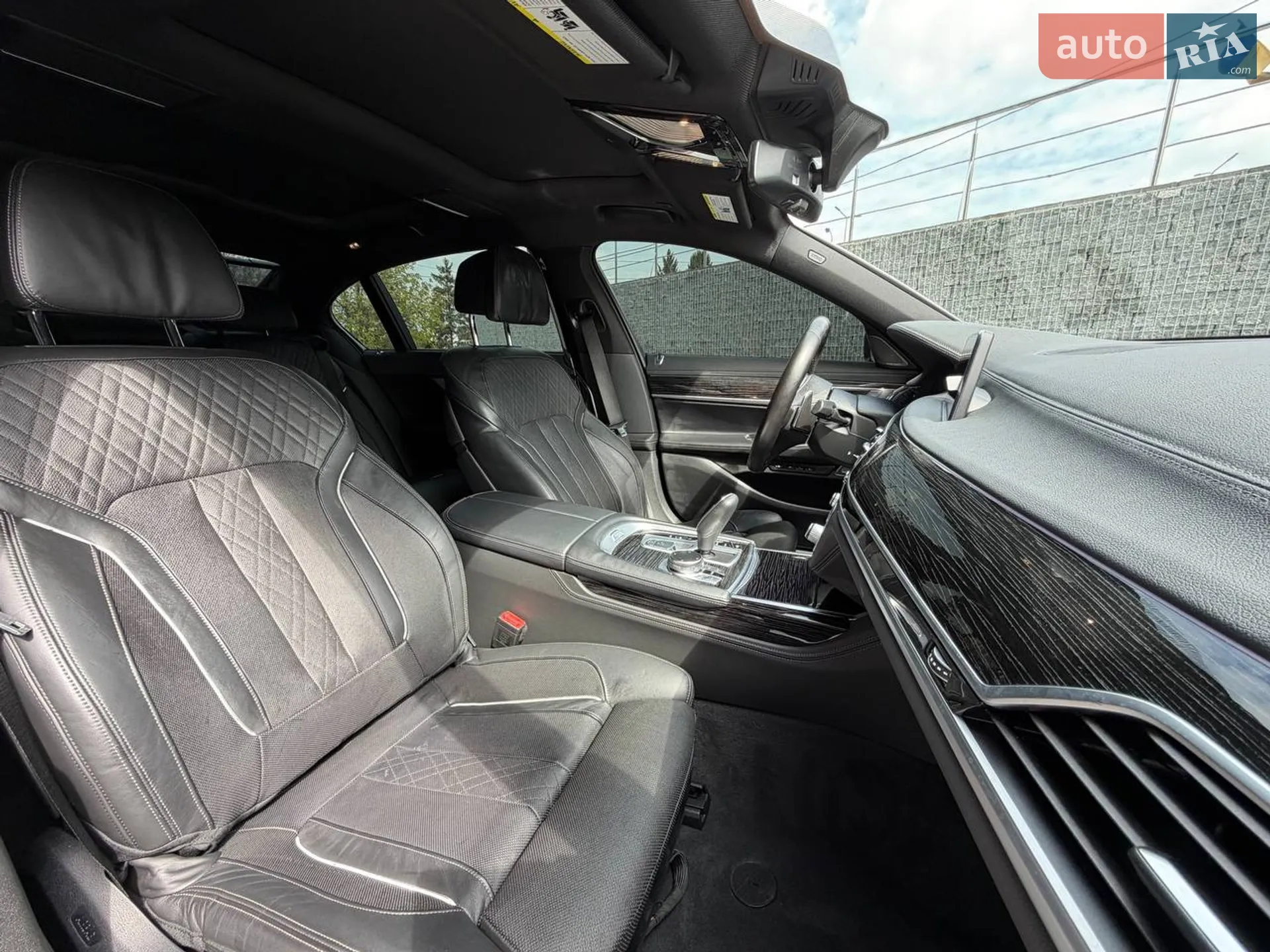 2022 BMW 7er - мініатюра 16