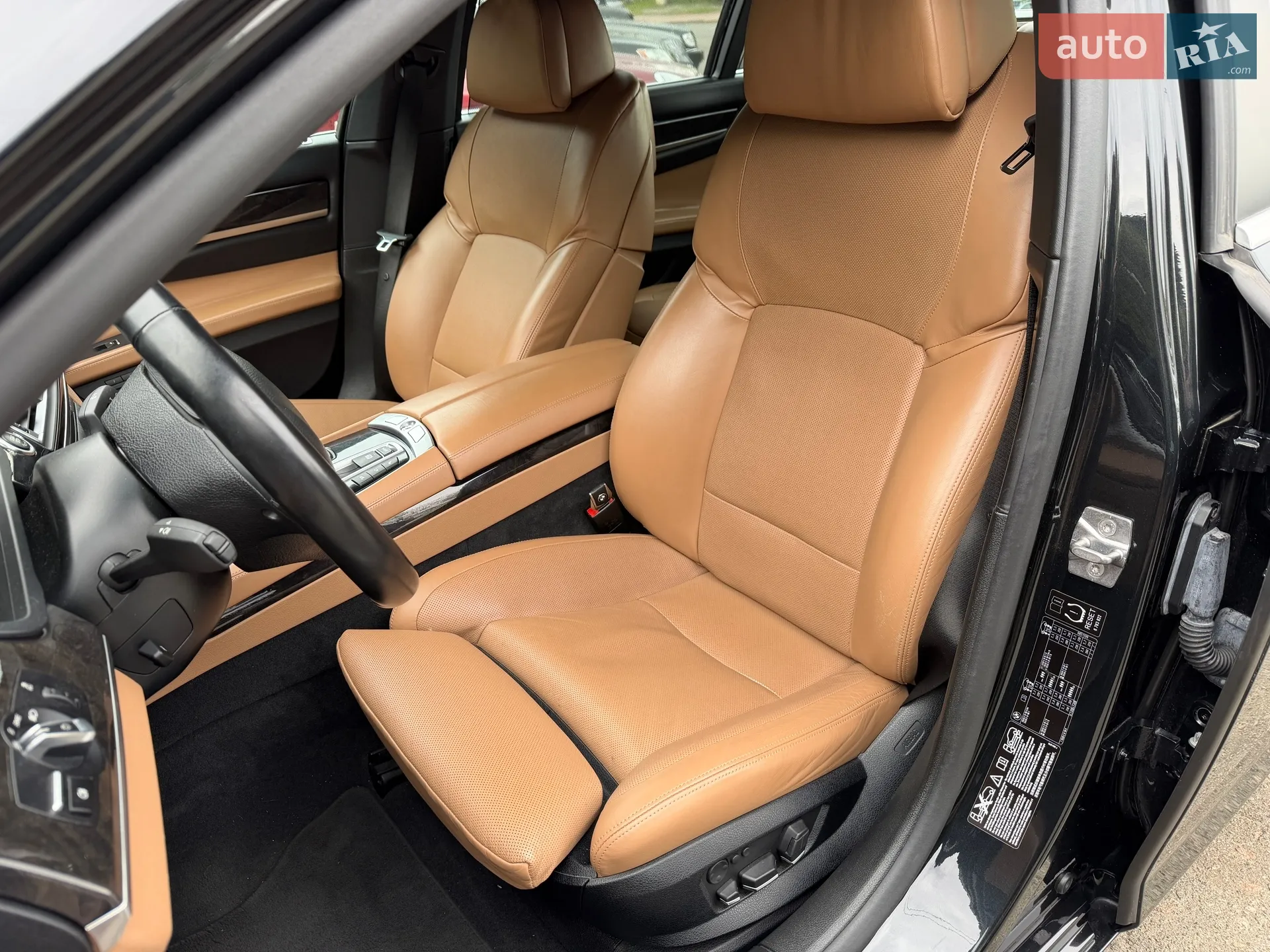 2011 BMW 7er - мініатюра 27