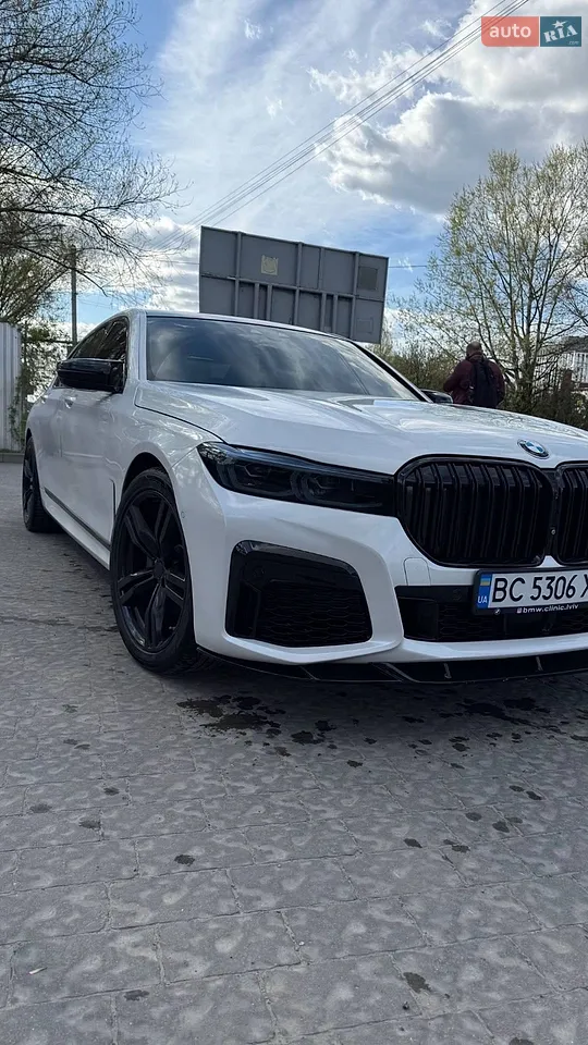 2017 BMW 7er - мініатюра 19