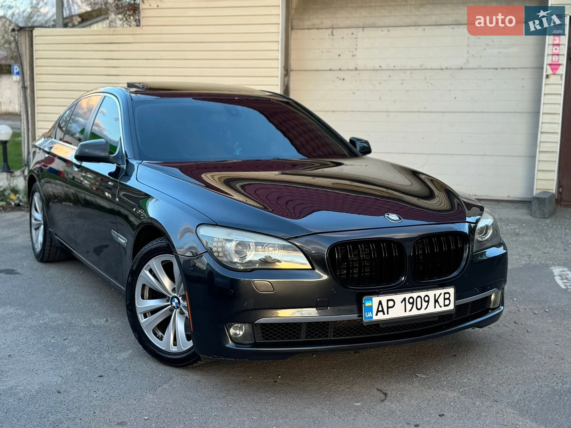 2010 BMW 7er - мініатюра 3