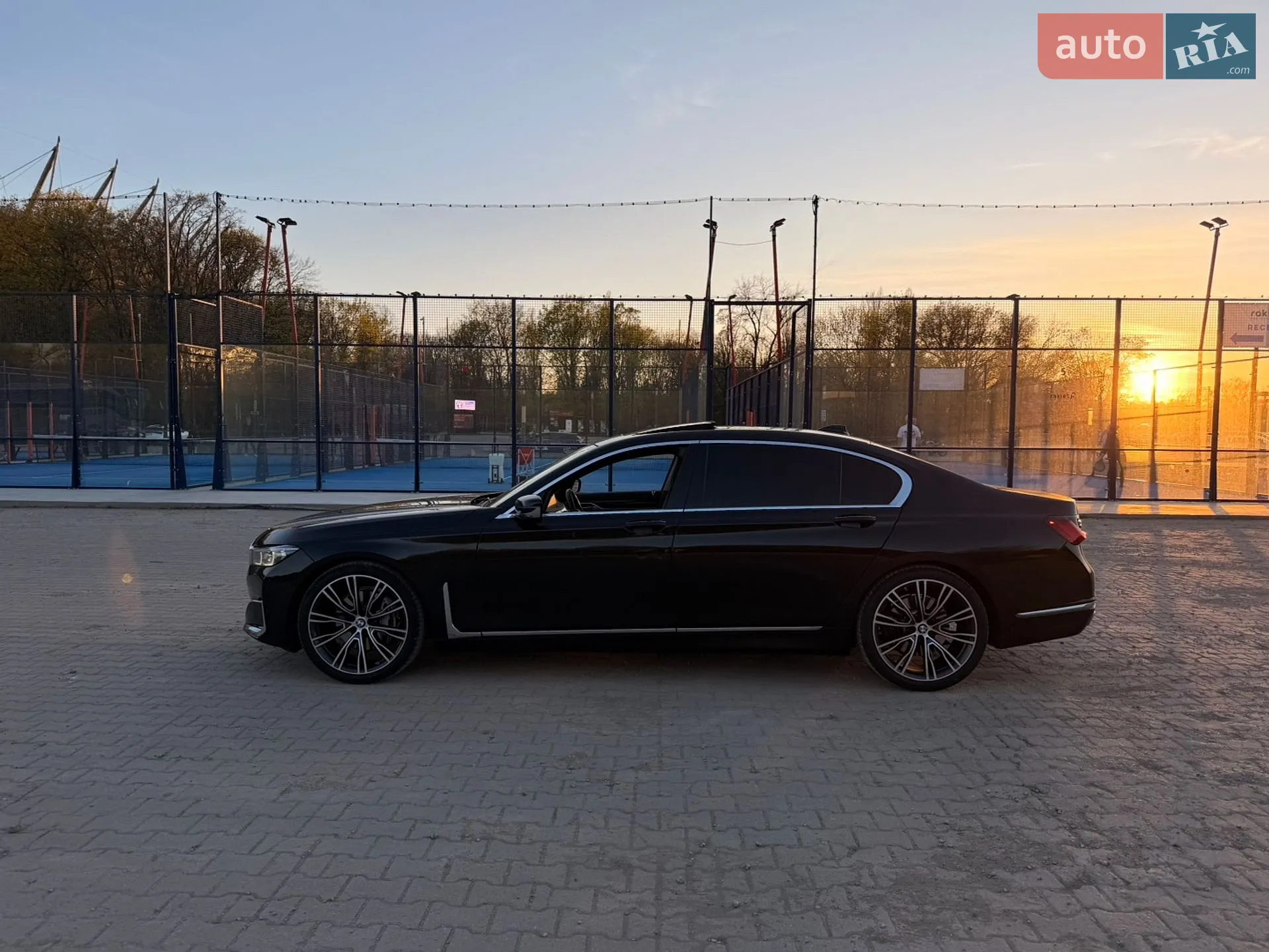 2019 BMW 7er - мініатюра 2