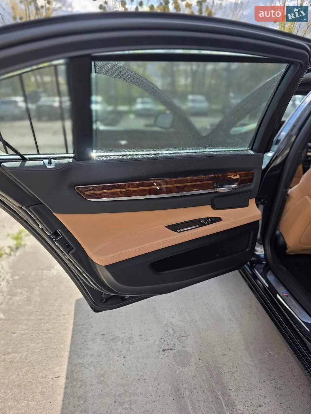 2015 BMW 7er - мініатюра 18