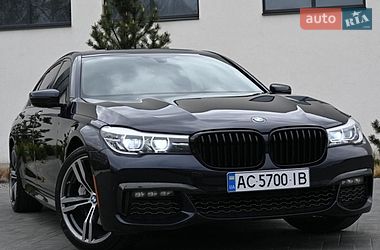 Седан BMW 7 Series 2015 в Луцке