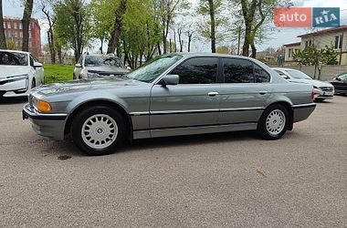 Седан BMW 7 Series 1996 в Днепре