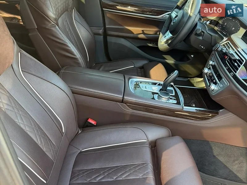 BMW 7 Series 2021 VIN WBA7T2C08NCH67971 фото оголошення 26 з 94