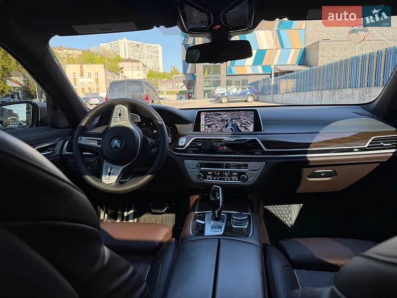 BMW 7 Series 2021 VIN WBA7T2C08NCH67971 фото оголошення 32 з 94