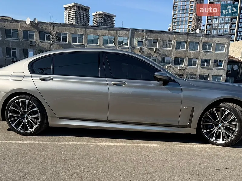 BMW 7 Series 2021 VIN WBA7T2C08NCH67971 фото оголошення 9 з 94