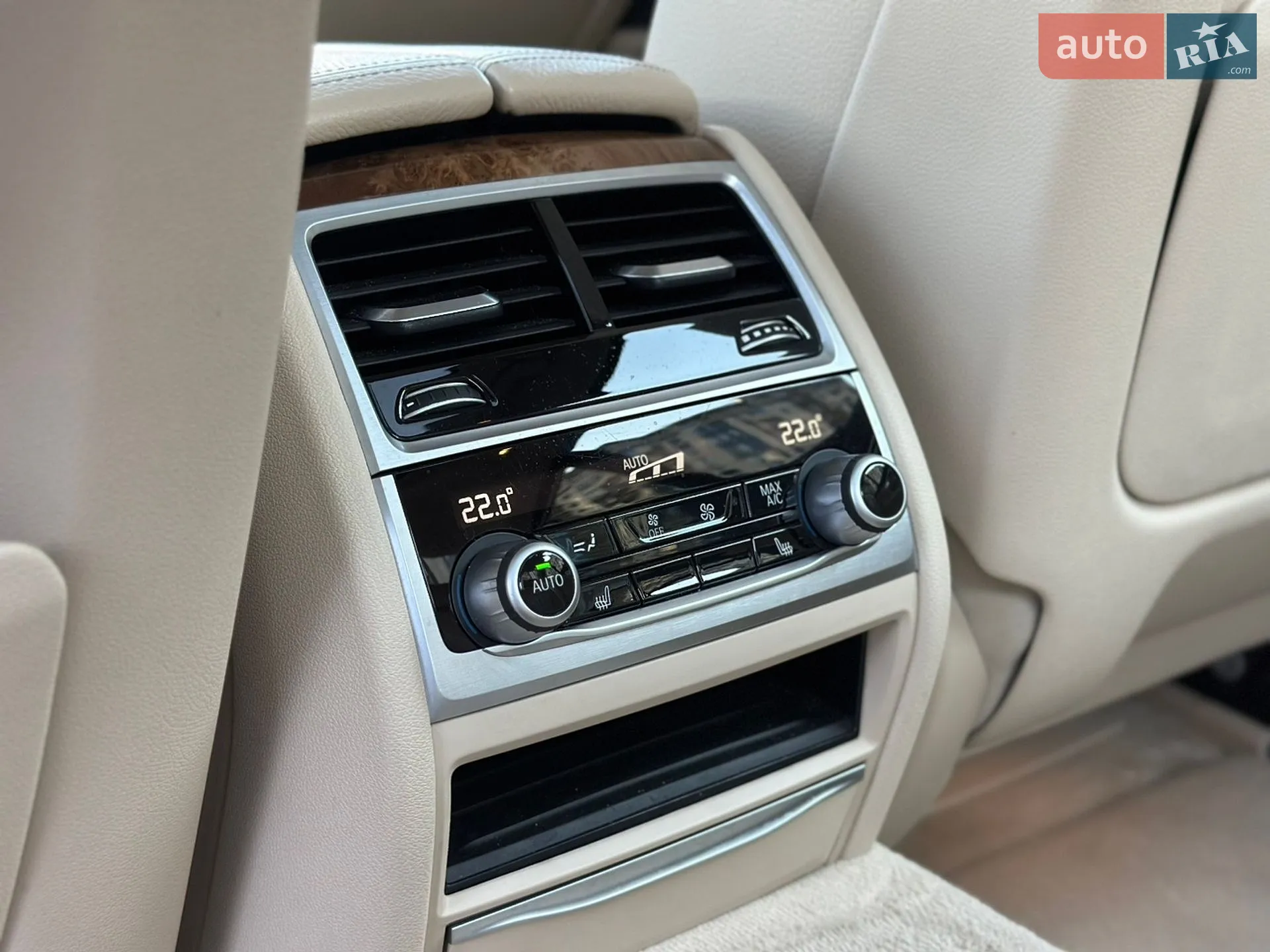 2017 BMW 7er - мініатюра 20