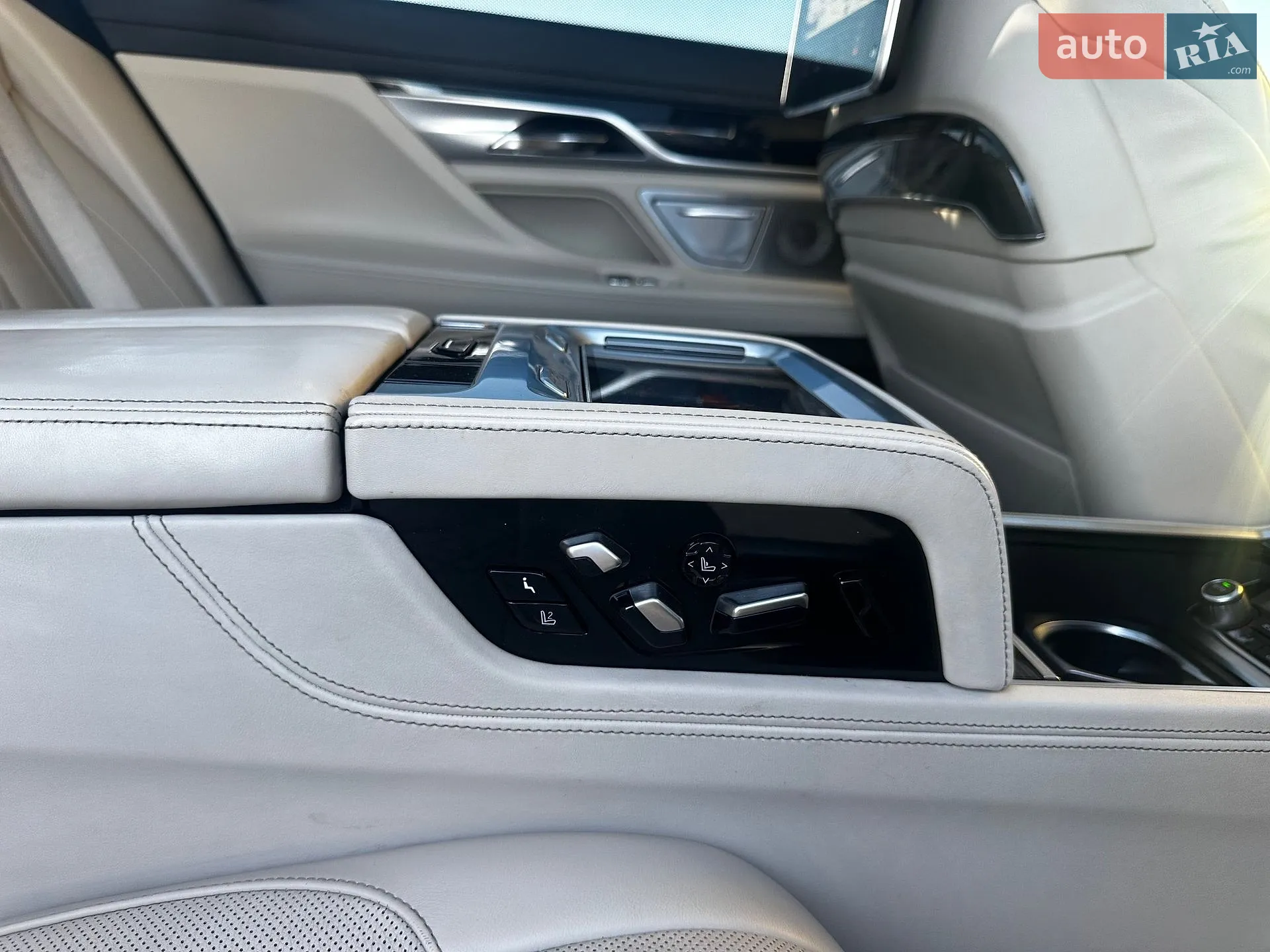 2016 BMW 7er - мініатюра 25
