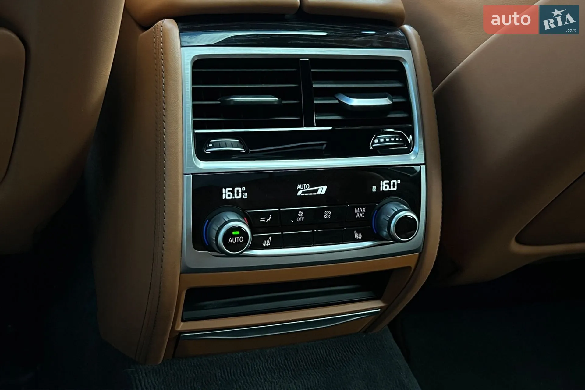 2016 BMW 7er - мініатюра 28