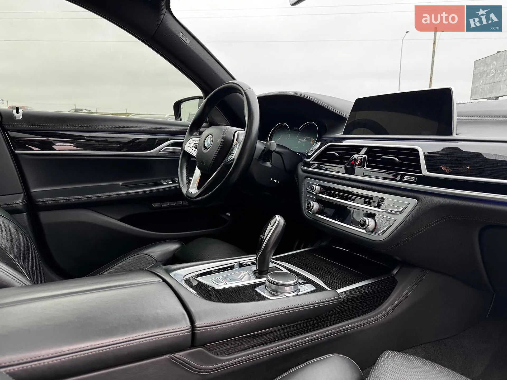 2017 BMW 7er - мініатюра 66