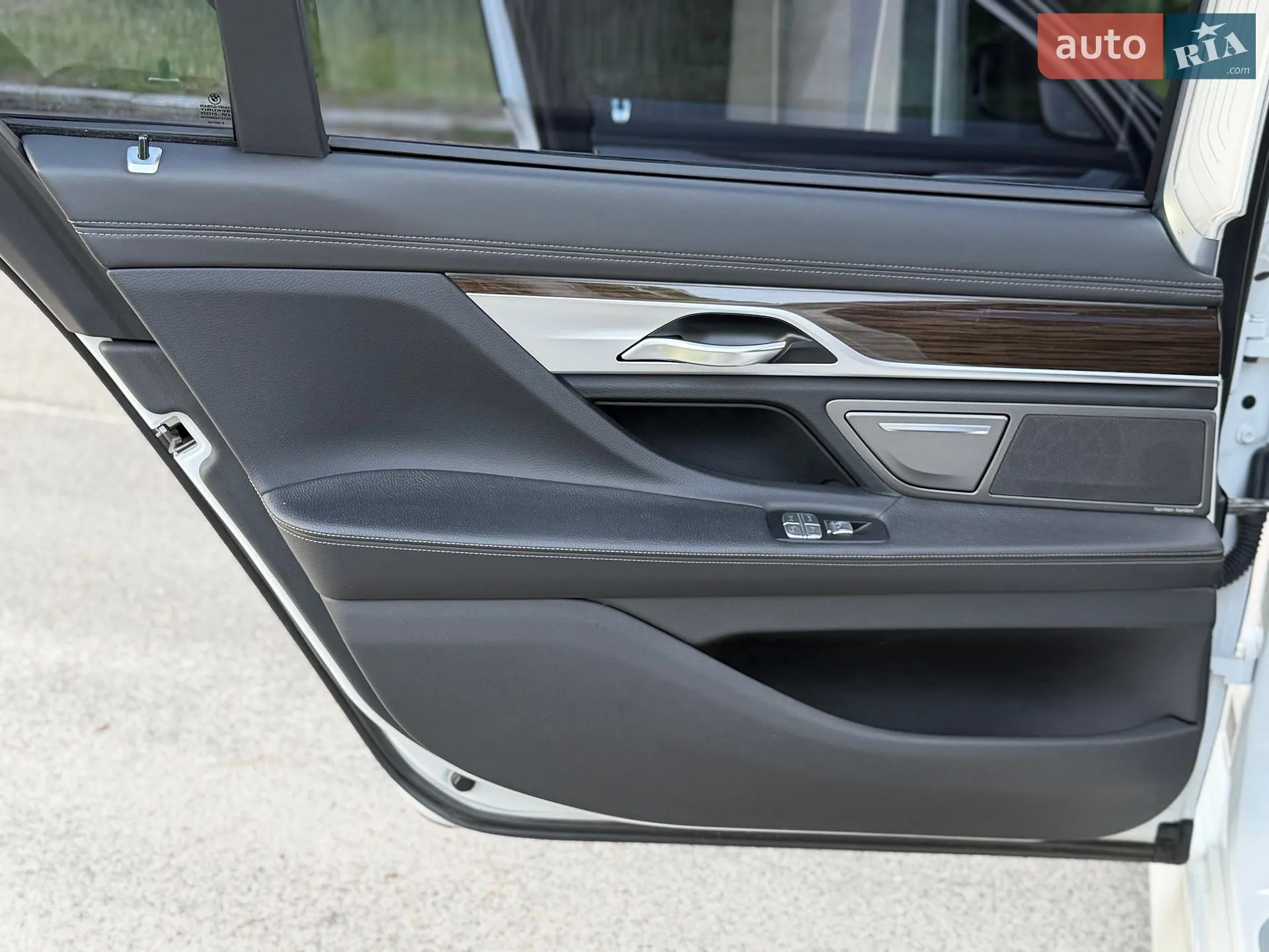 2016 BMW 7er - мініатюра 53