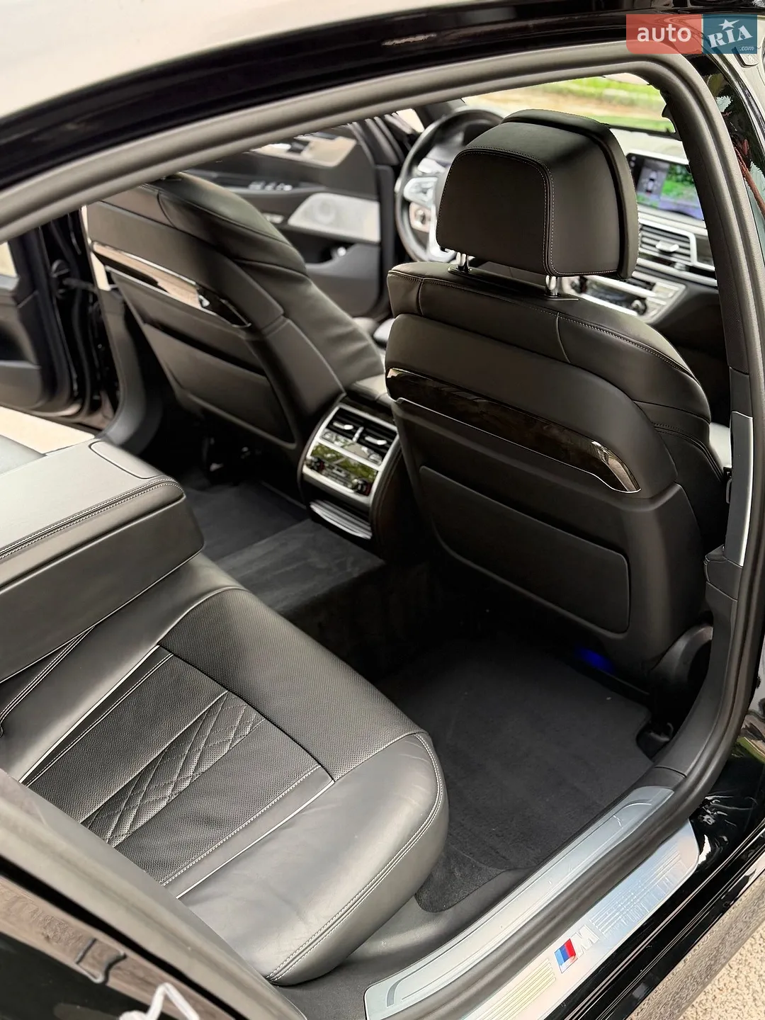 2017 BMW 7er - мініатюра 72