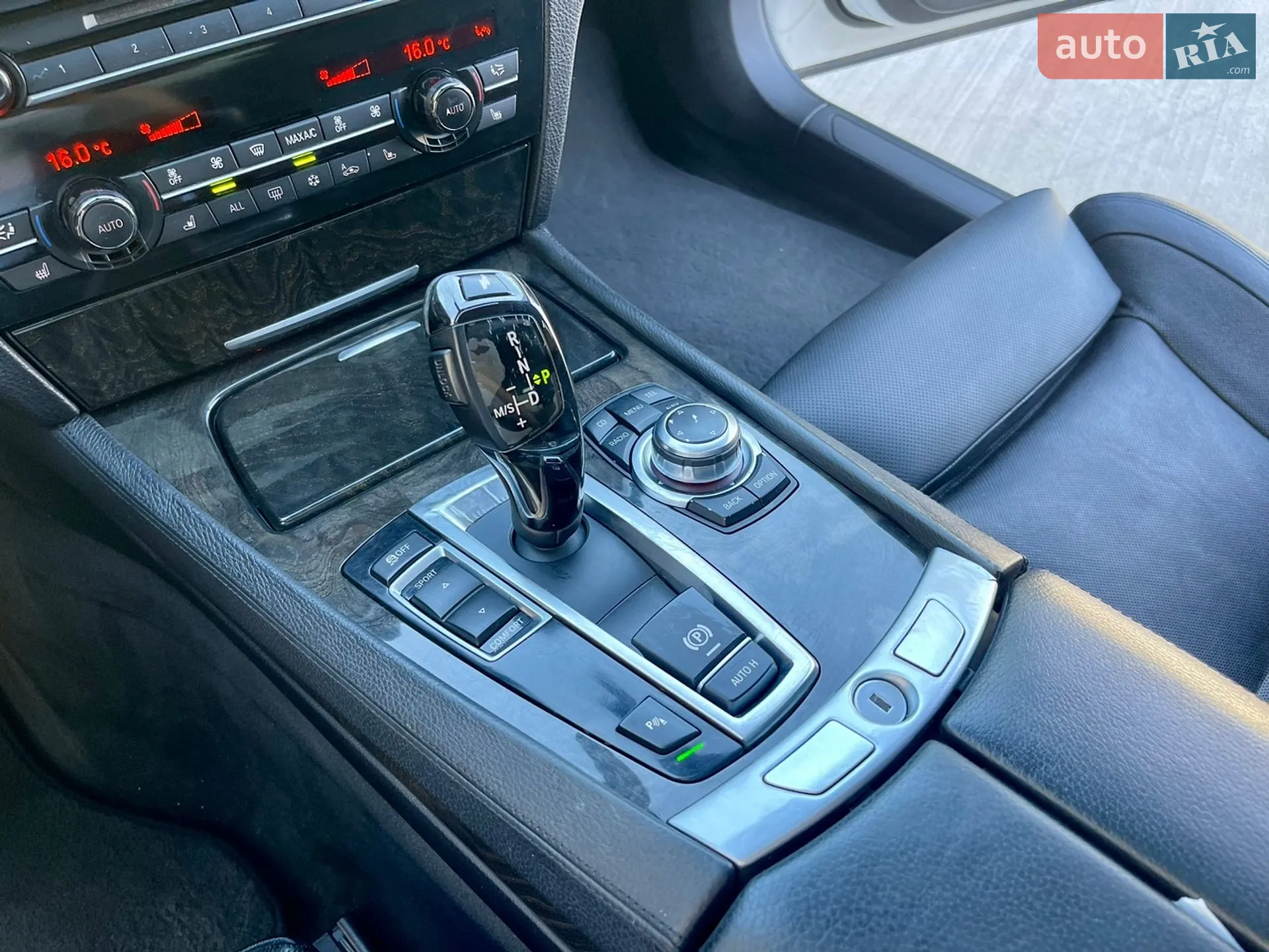 2012 BMW 7er - мініатюра 30