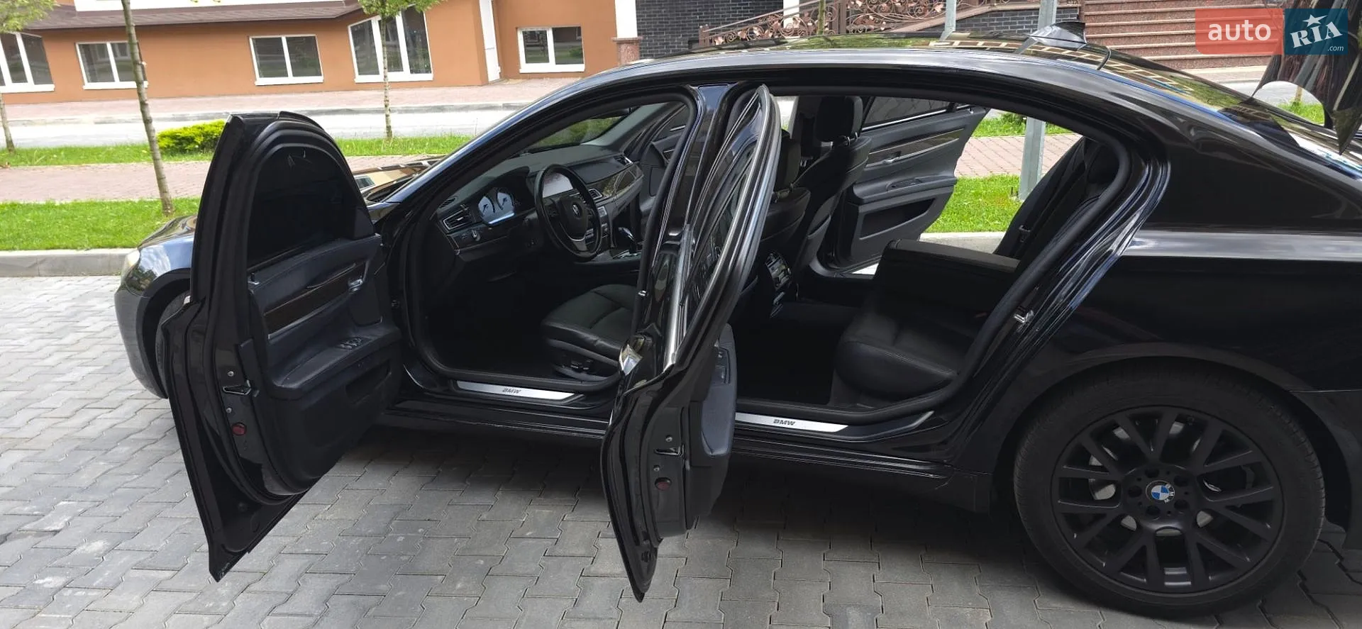 2012 BMW 7er - мініатюра 12