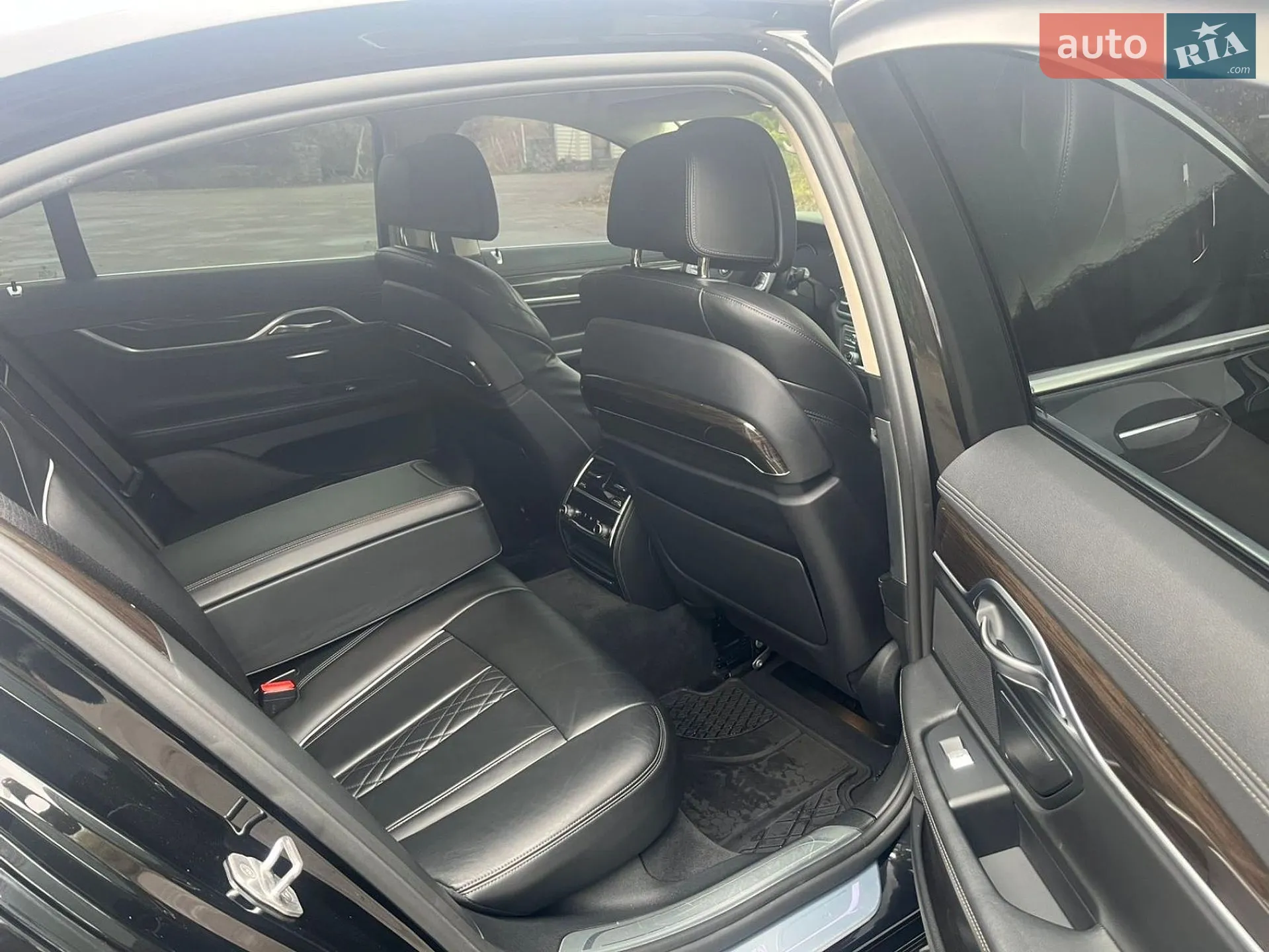 2016 BMW 7er - мініатюра 29