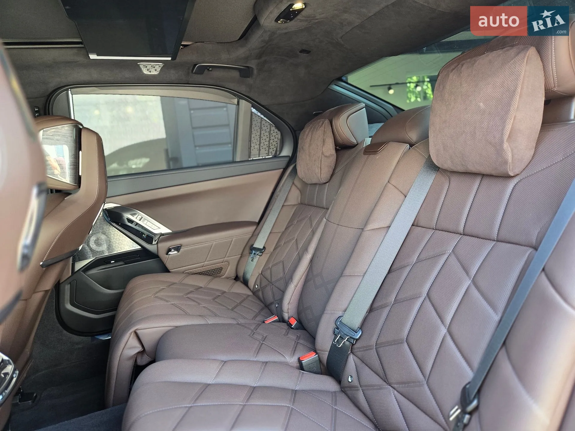 2025 BMW 7er - мініатюра 22