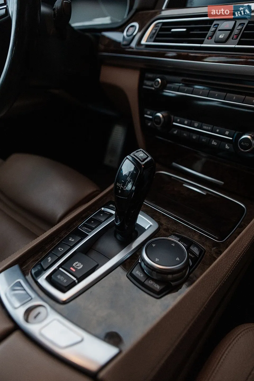 2014 BMW 7er - мініатюра 18