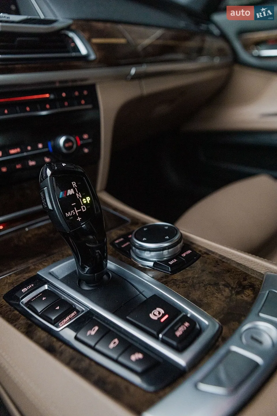 2014 BMW 7er - мініатюра 32