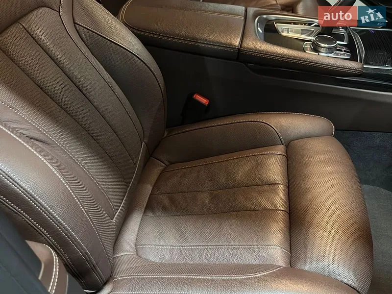 BMW 7 Series 2015 VIN WBA7F21040G382450 фото оголошення 36 з 80