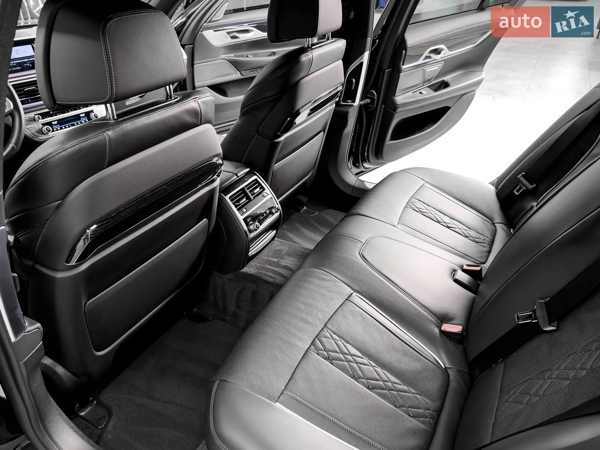 2022 BMW 7er - мініатюра 52