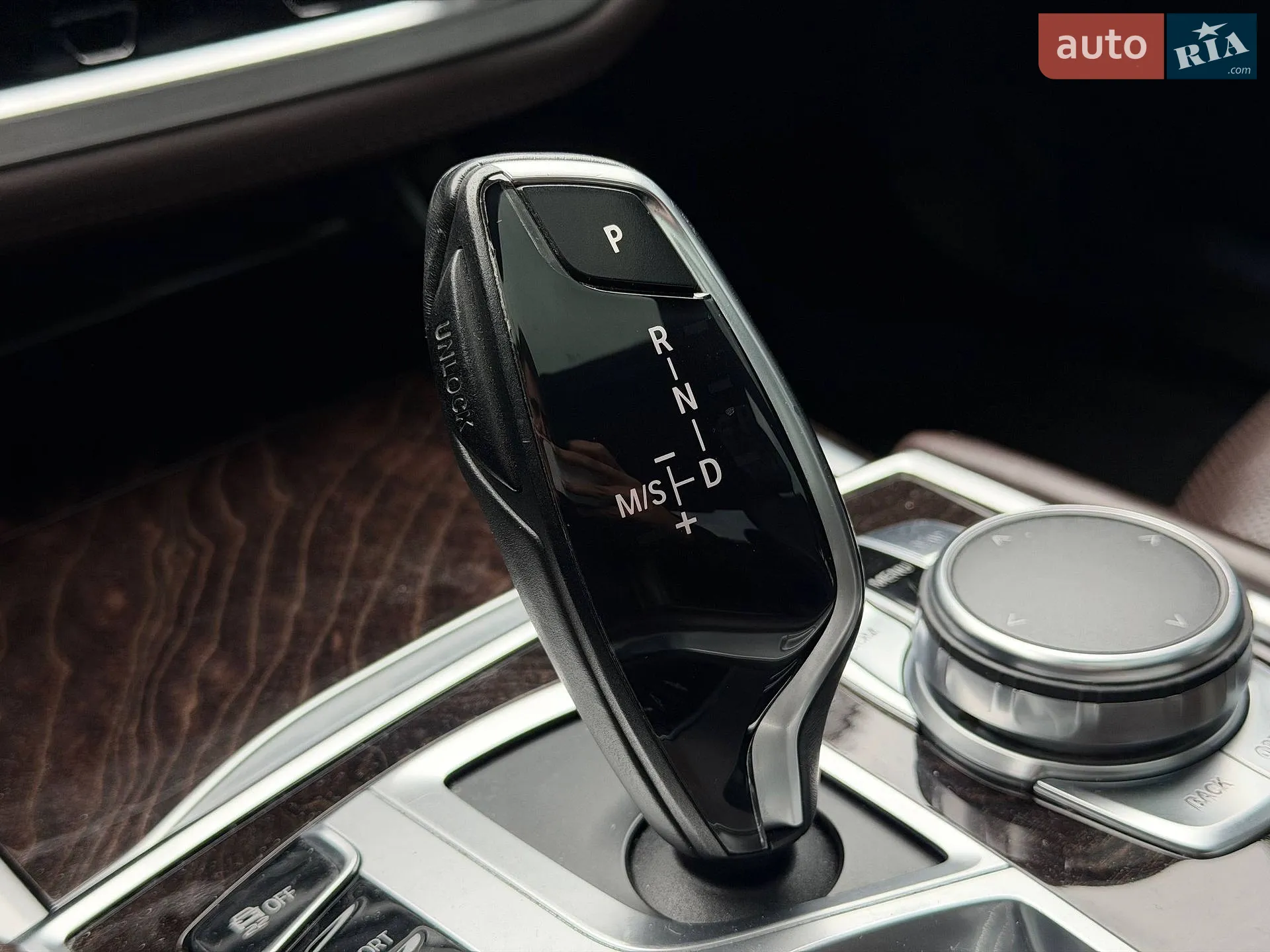 2016 BMW 7er - мініатюра 108