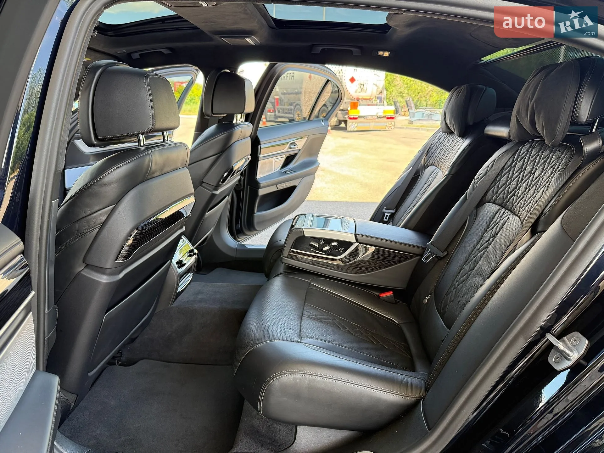 2020 BMW 7er - мініатюра 33
