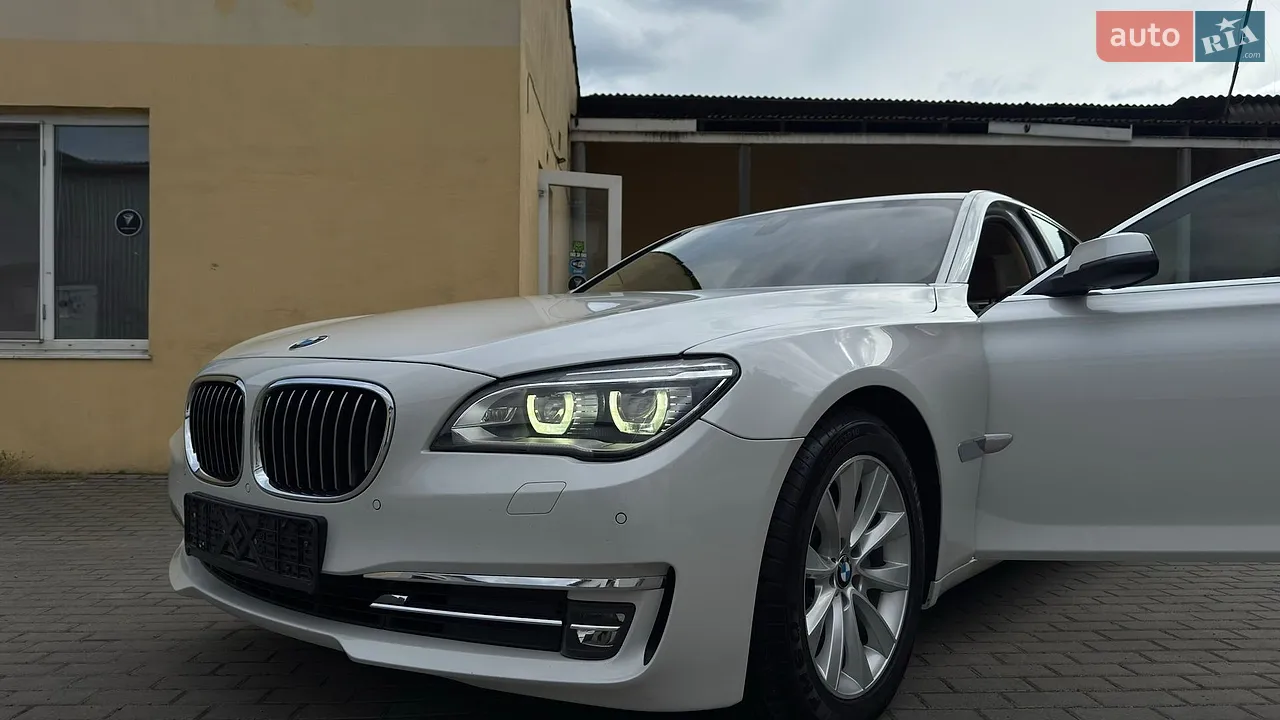 2013 BMW 7er - мініатюра 21