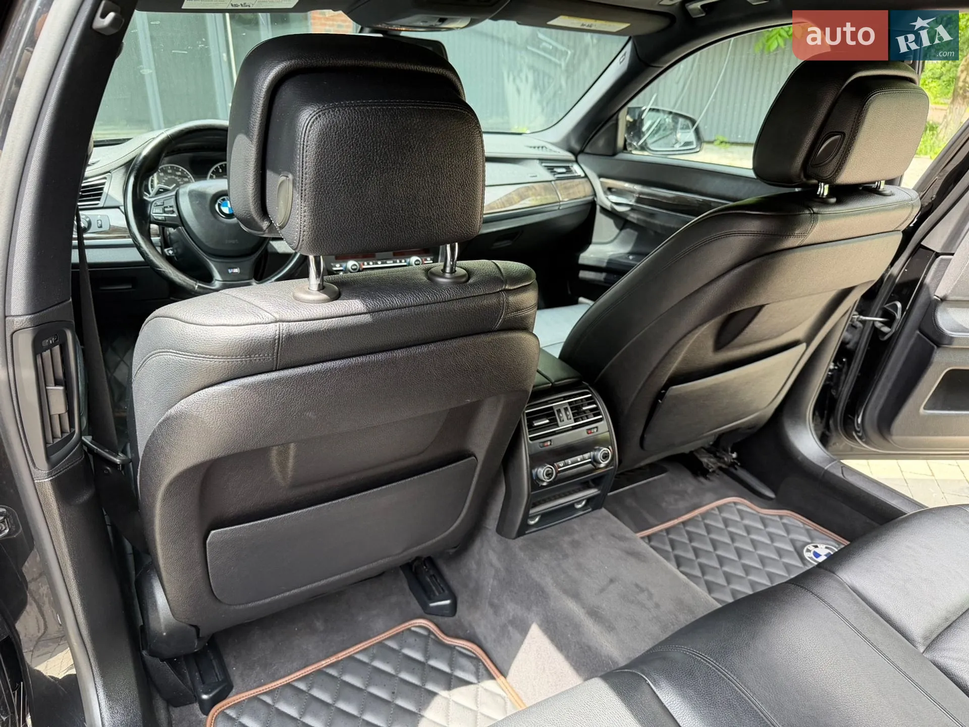 2012 BMW 7er - мініатюра 27