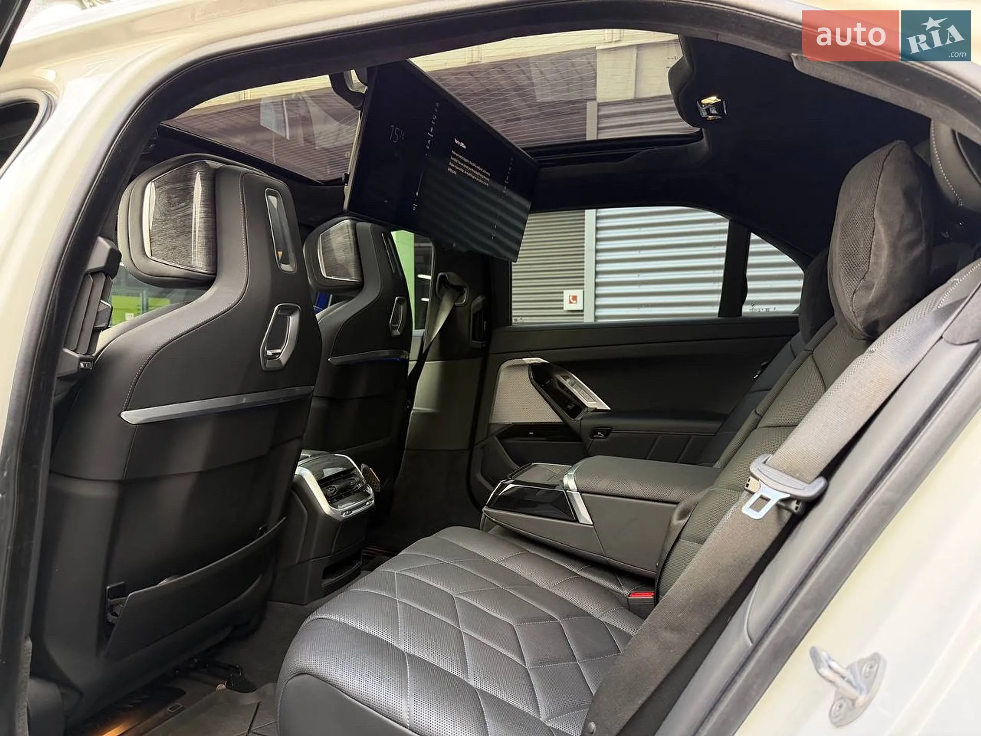 2024 BMW 7er - мініатюра 10