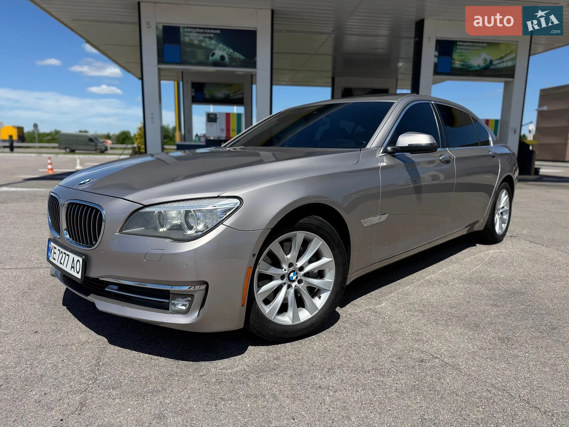 2015 BMW 7er - мініатюра 7