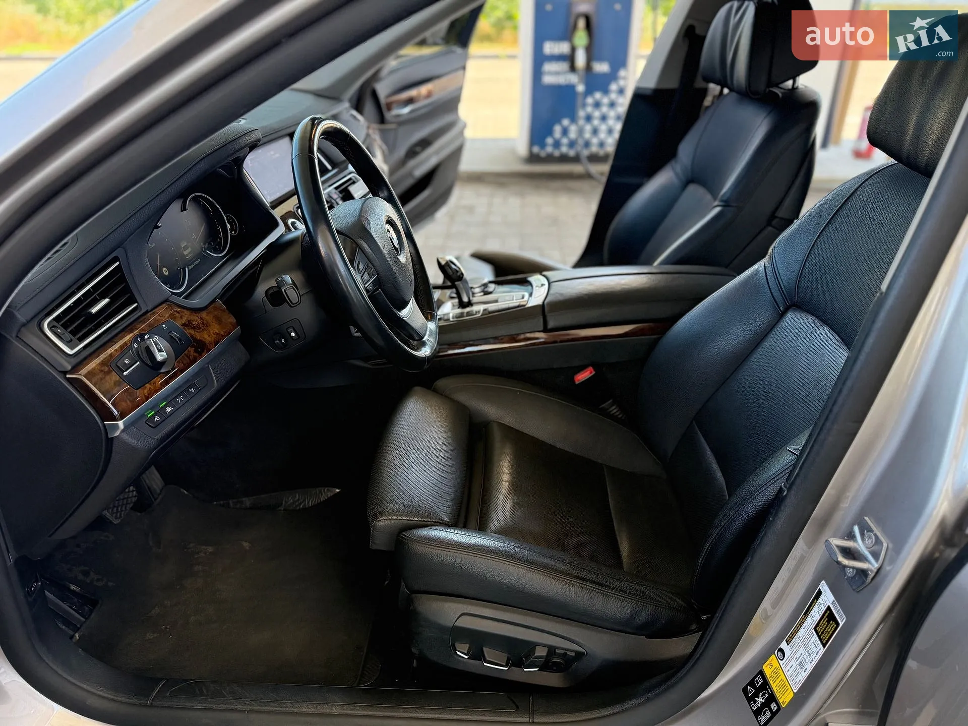 2015 BMW 7er - мініатюра 22