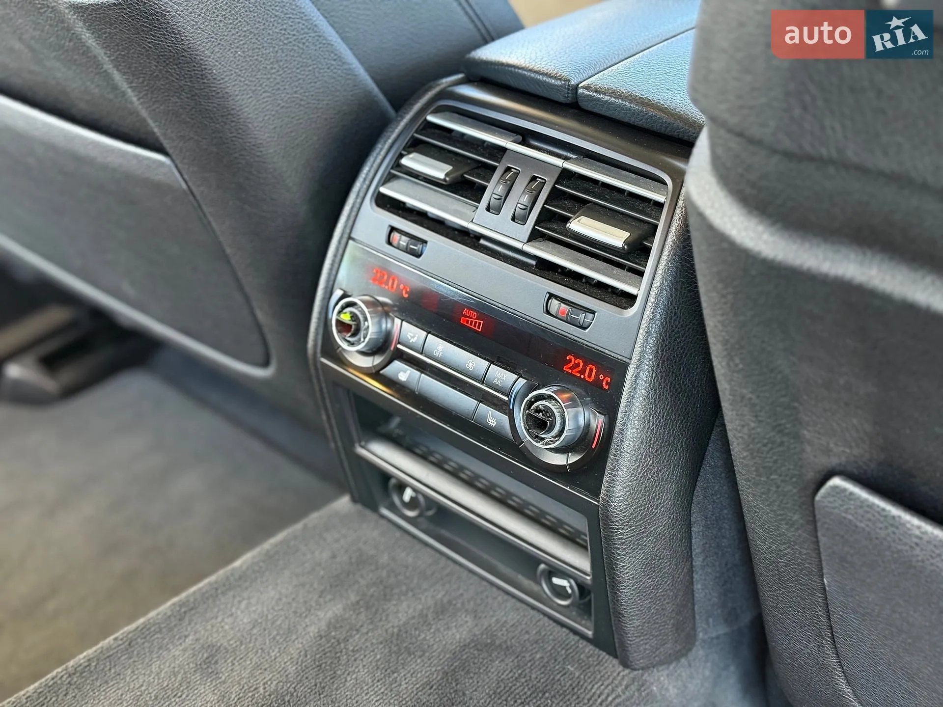 2015 BMW 7er - мініатюра 32