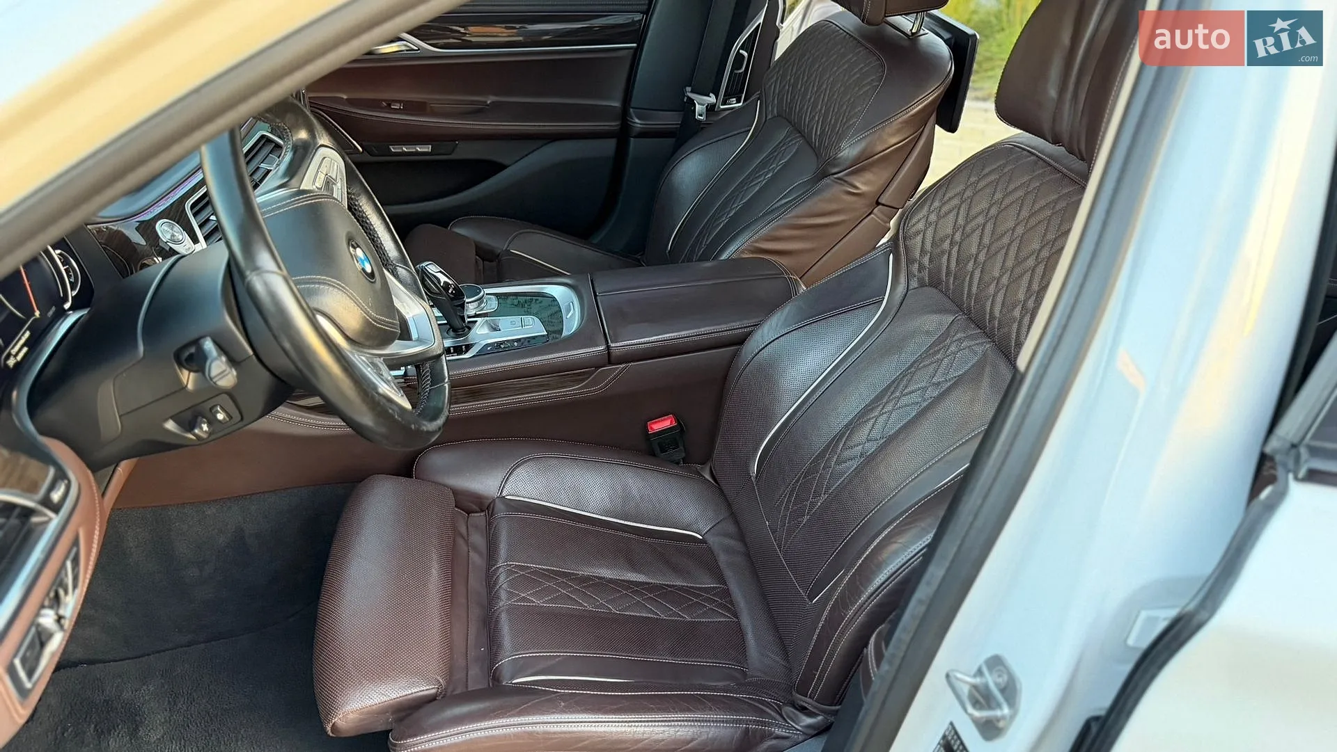 2015 BMW 7er - мініатюра 29