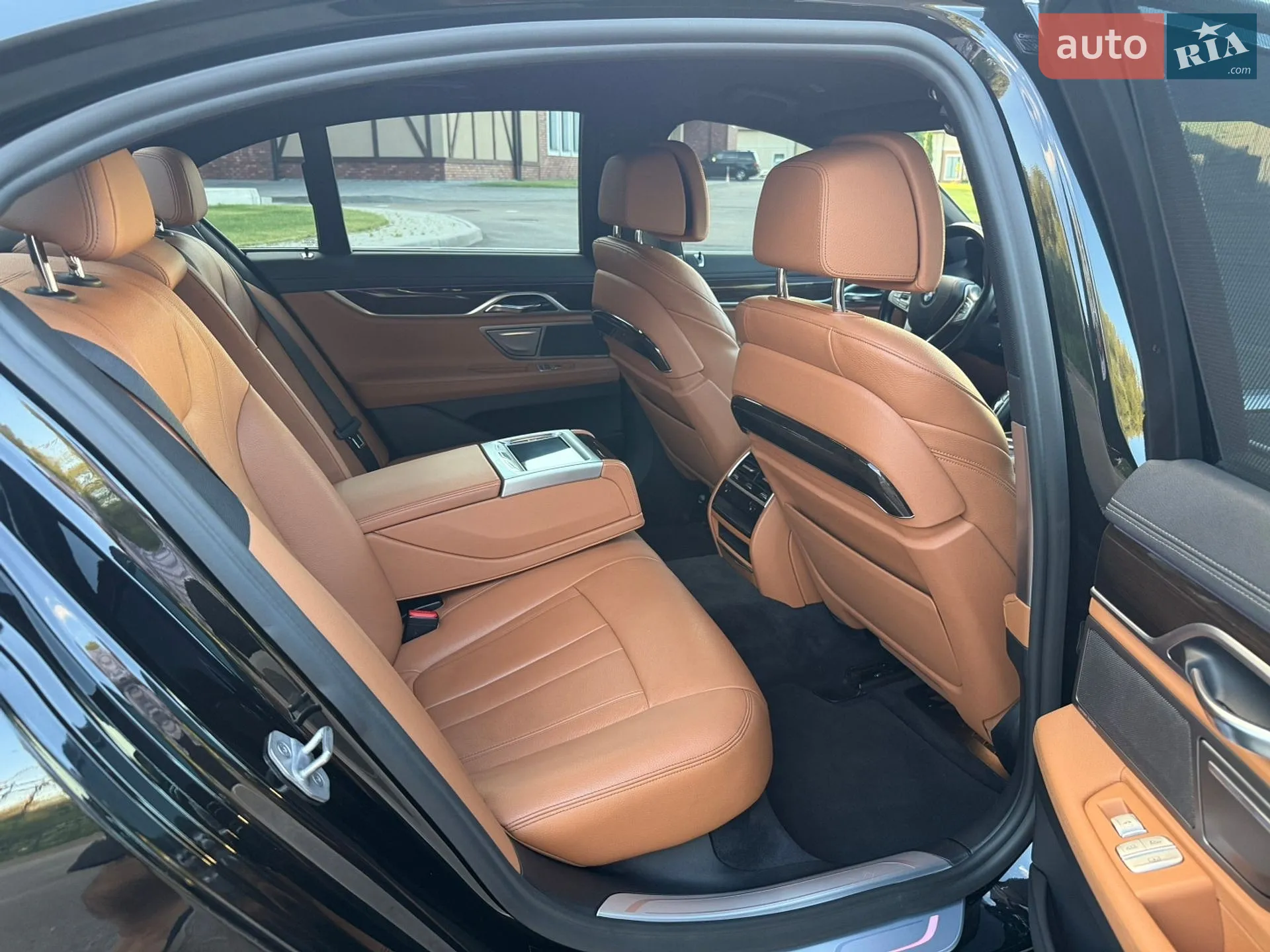 2017 BMW 7er - мініатюра 31