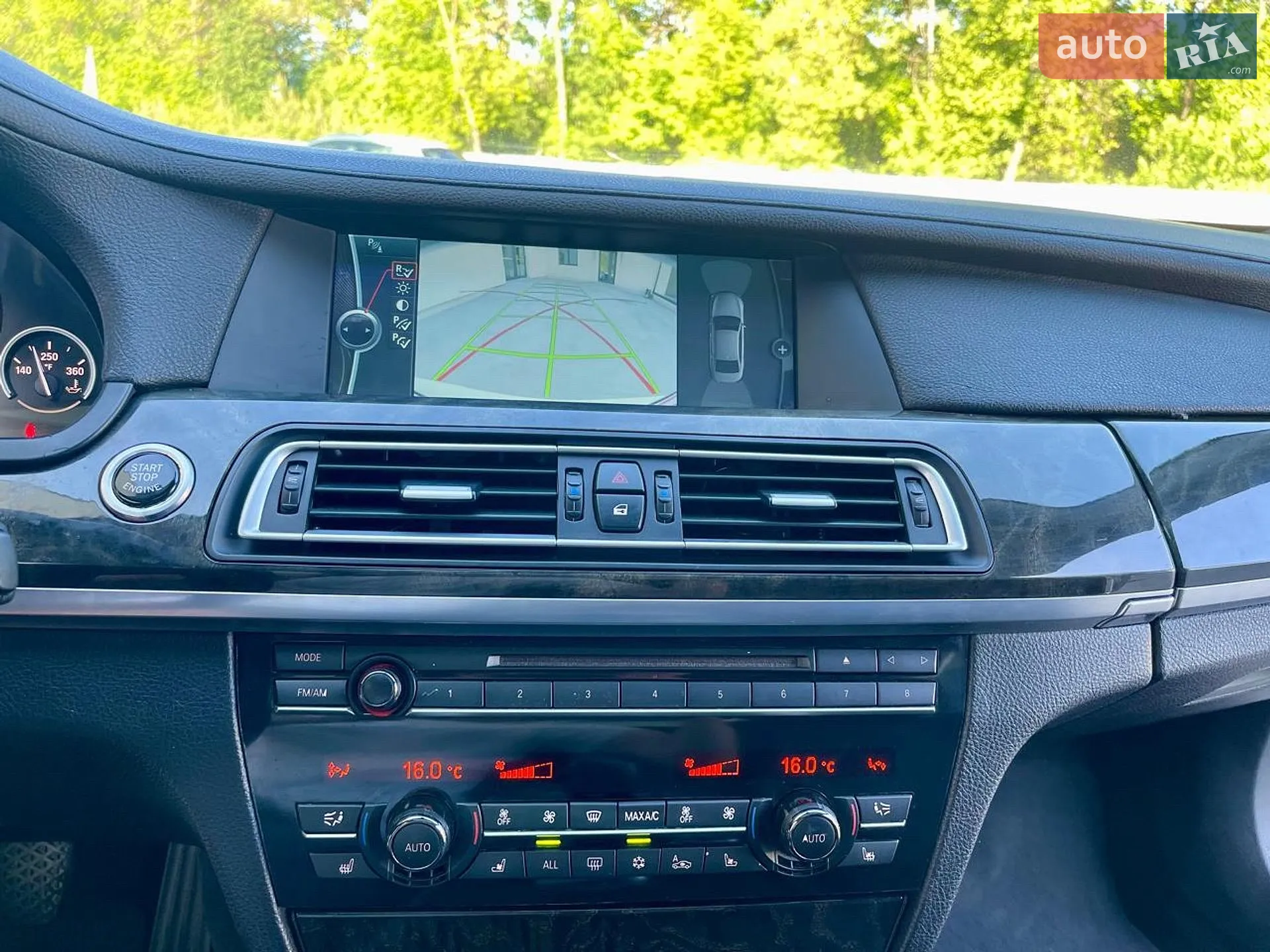 2012 BMW 7er - мініатюра 23