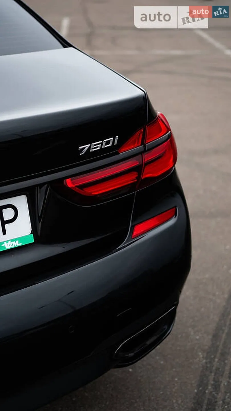 2017 BMW 7er - мініатюра 10